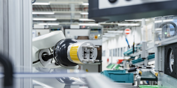 Inteligencia Artificial Industria 4.0 / Deep Learning / IA Villanueva del Pardillo · Cámaras CCD (Charge Coupled Device), Capaces de Escanear a Alta Resolución